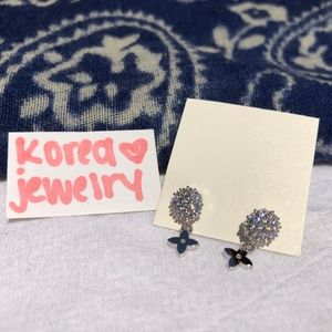Dangly Clover Earring